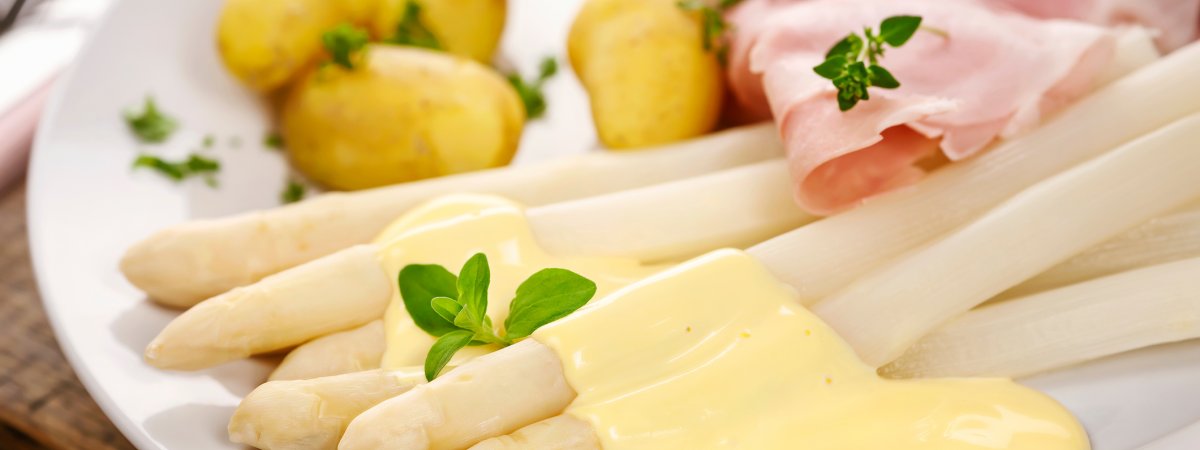 Gekochter Spargel &copy; Marek Gottschalk - stock.adobe.com