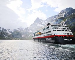  © Hurtigruten Norway