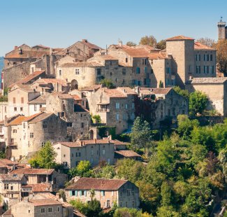 Blick auf Cordes-sur-Ciel © ALCE-fotolia.com